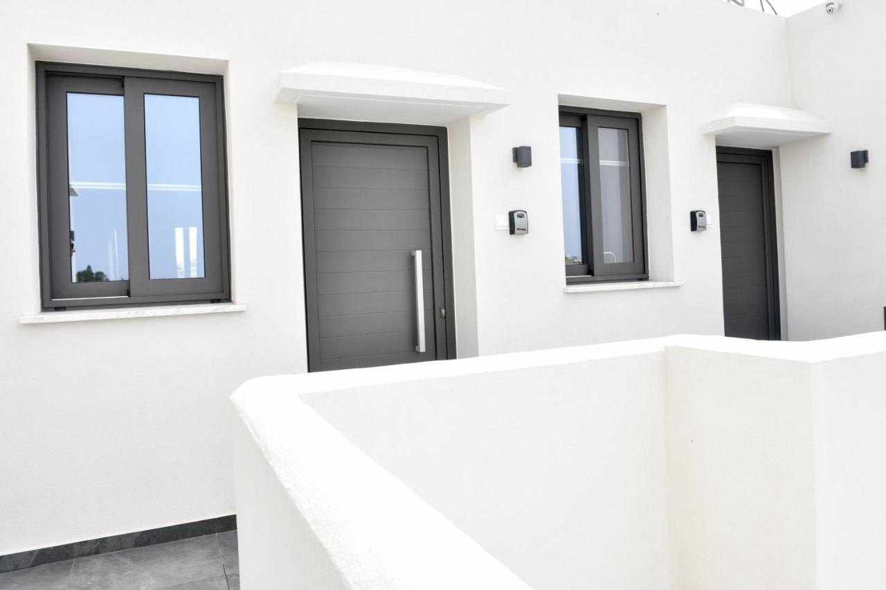 The Room, Suite 14, Leda Gardens Paphos Exteriör bild